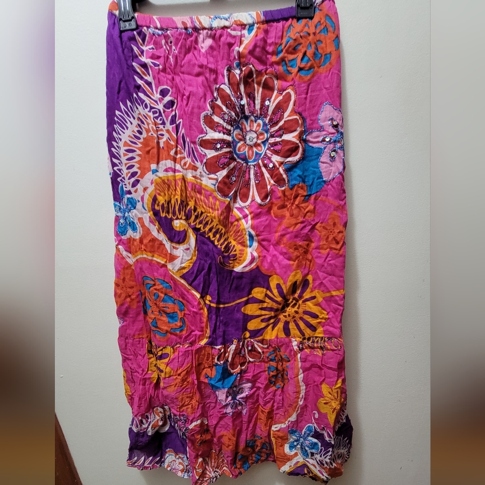 CATO  Bohemian Floral skirt w/ sequin. Size 14/16 .